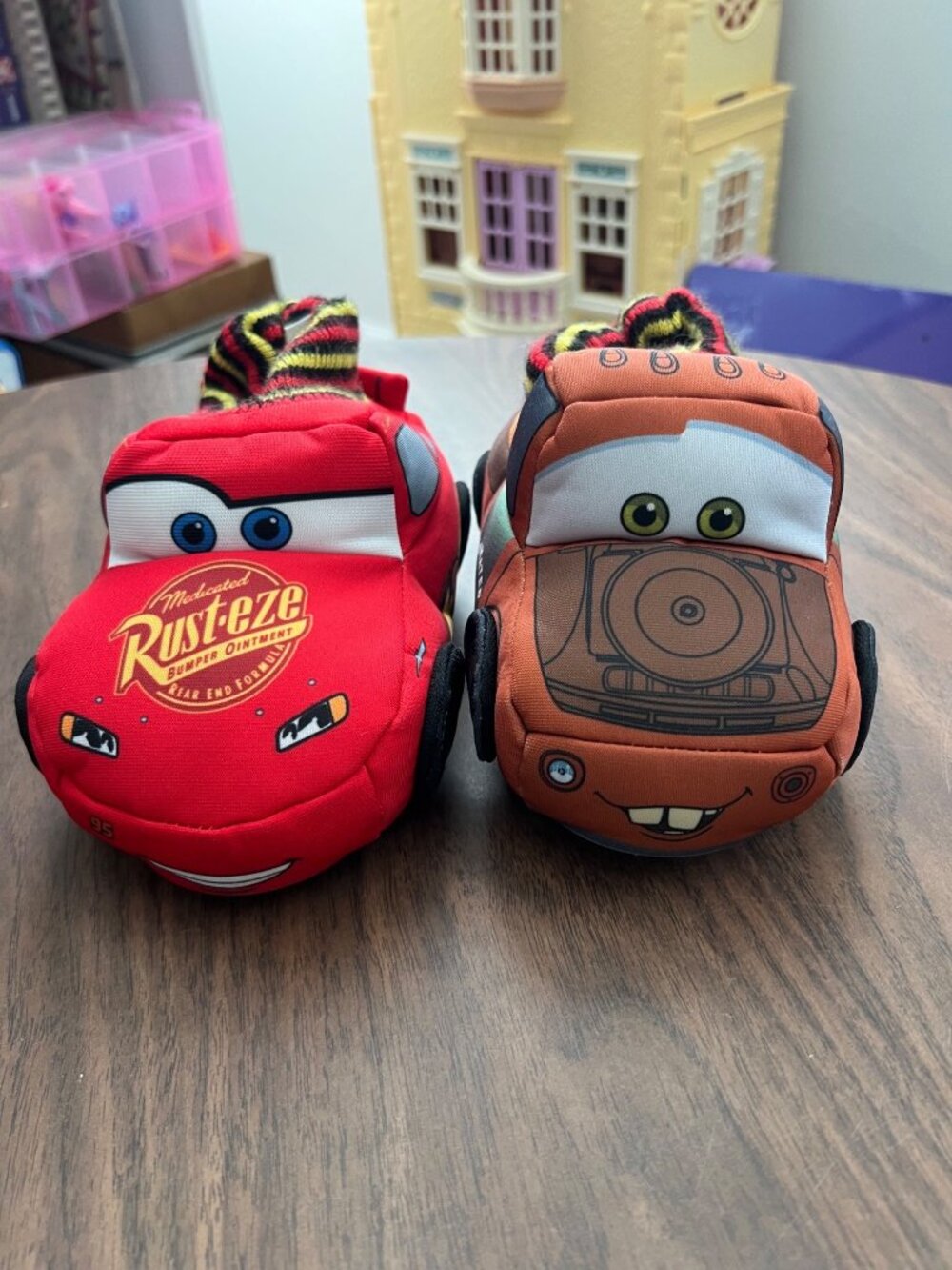 Disney Pixar Cars Slipper LOT & Reversible Lightning McQueen 2-in-1 Plush Toy - Picture 12 of 16